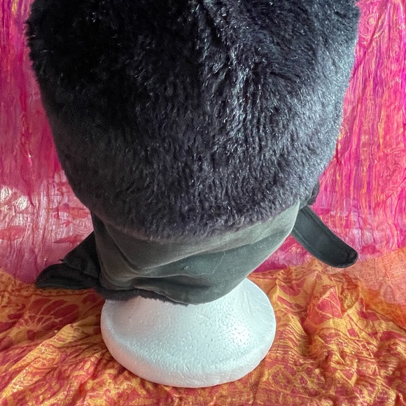 Winter hat, faux fur - Picture 2 of 3